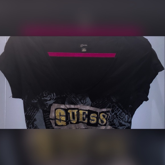 Guess T Shirt - Picture 2 of 2
